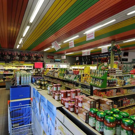 Happy Camp Mobile Homes In مكان تخييم